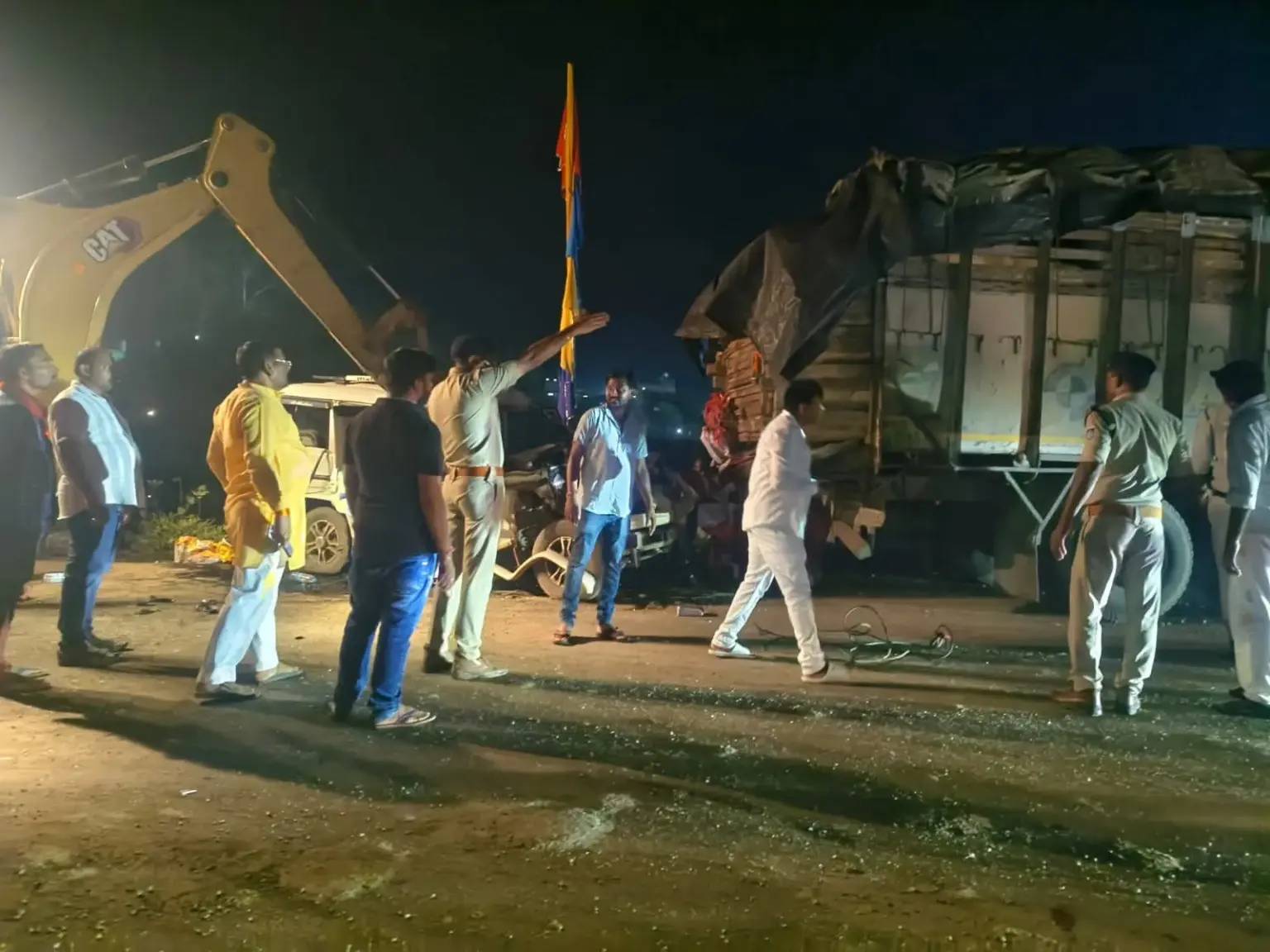Sidhi road accident Bolero truck collision near CM’s venue